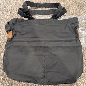 Thirty-One grey Retro Metro with Brown Accents